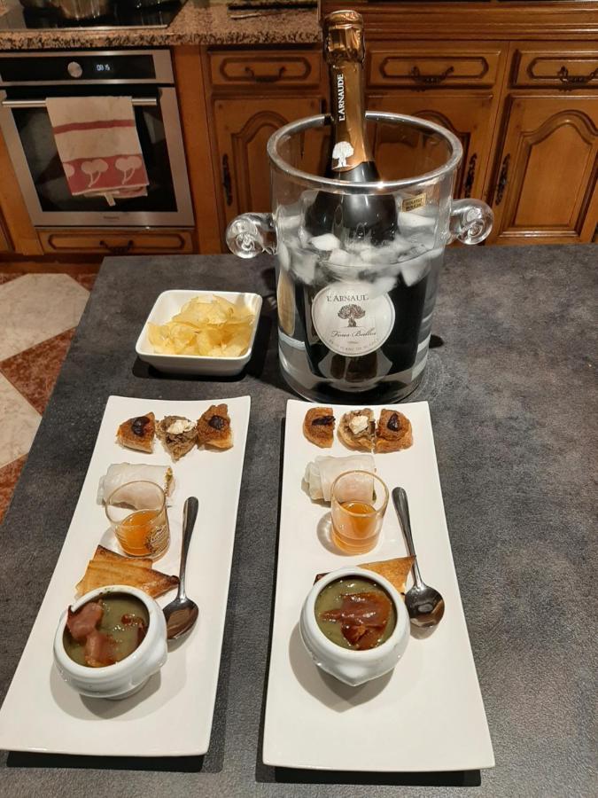 La Des Ames Liees Bed & Breakfast 4*